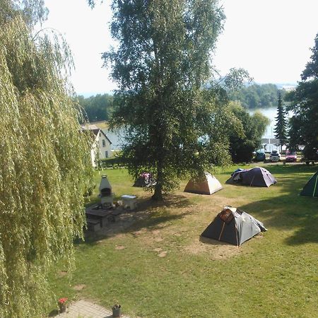 Penzion Uran Stráž pod Ralskem Exteriör bild