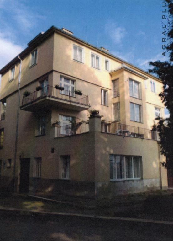 Penzion Uran Stráž pod Ralskem Exteriör bild